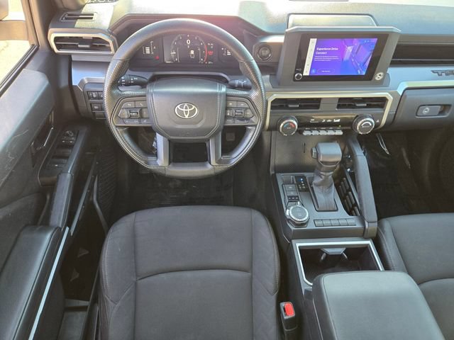 Used 2025 Toyota Tacoma SR5 AWD/4WD image 14