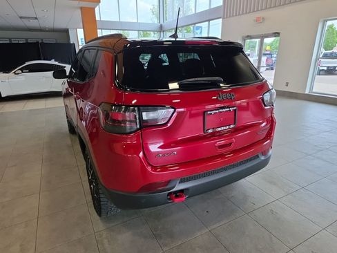 Used 2024 Jeep Compass Trailhawk w/ Trailhawk Elite Group AWD/4WD image 11