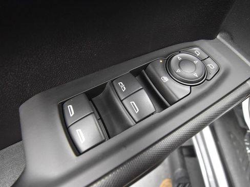 Used 2024 Chevrolet Silverado 1500 Custom image 14