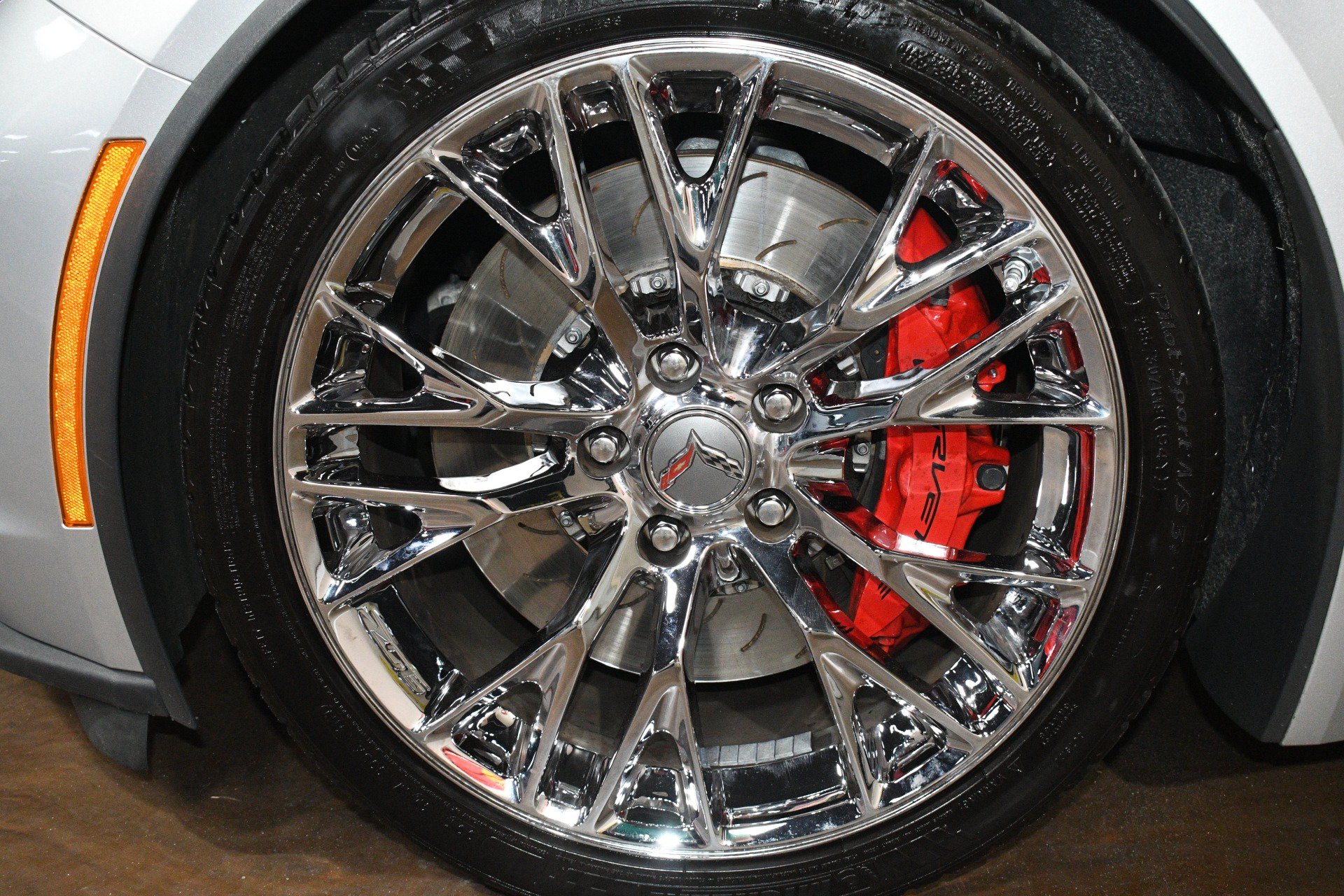 Used 2015 Chevrolet Corvette Z06 w/ 3LZ Preferred Equipment Group RWD image 65