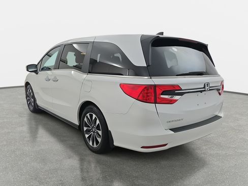 Certified 2024 Honda Odyssey EX-L image 7