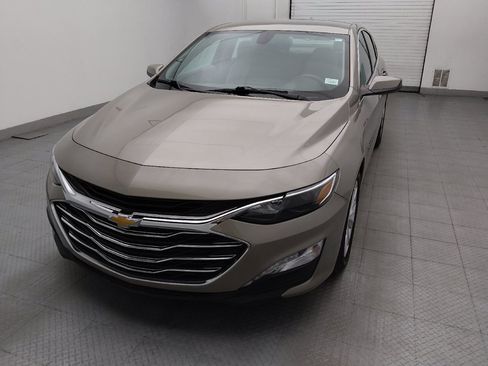 Used 2022 Chevrolet Malibu LT FWD image 15