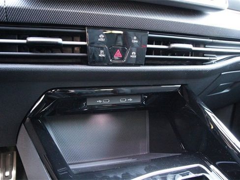 New 2026 Volkswagen GTI SE image 19