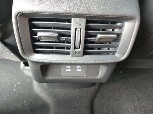 Certified 2025 Nissan Murano SV image 13