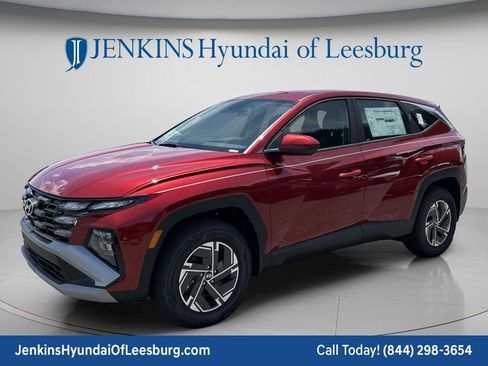 New 2026 Hyundai Tucson Blue SE w/ Tow & Go Package AWD/4WD image 11