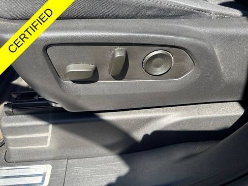 Used 2023 Chevrolet Silverado 1500 LT AWD/4WD image 11