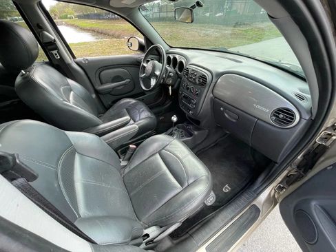 Used 2004 Chrysler PT Cruiser GT FWD image 23