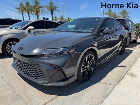 Used 2026 Toyota Camry XSE w/ Premium Package image 2