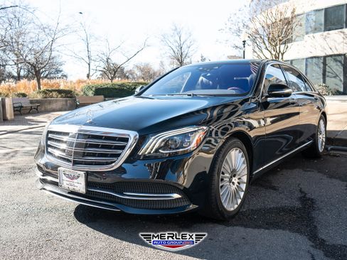 Used 2018 Mercedes-Benz S 560 4MATIC Sedan image 3