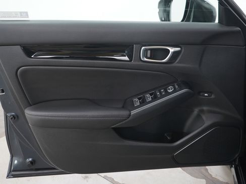 Used 2024 Honda Civic Touring image 20