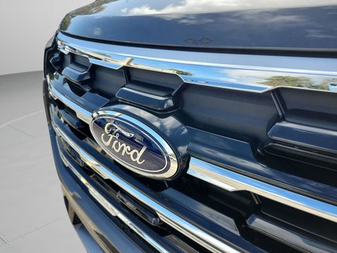 New 2026 Ford Explorer Active w/ Active Comfort Package image 24