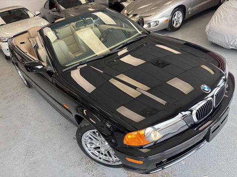 Used 2001 BMW 325Ci Convertible RWD image 1