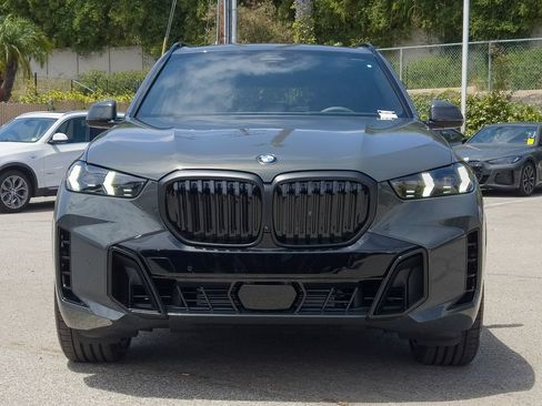 New 2026 BMW X5 sDrive40i w/ M Sport Package RWD image 2