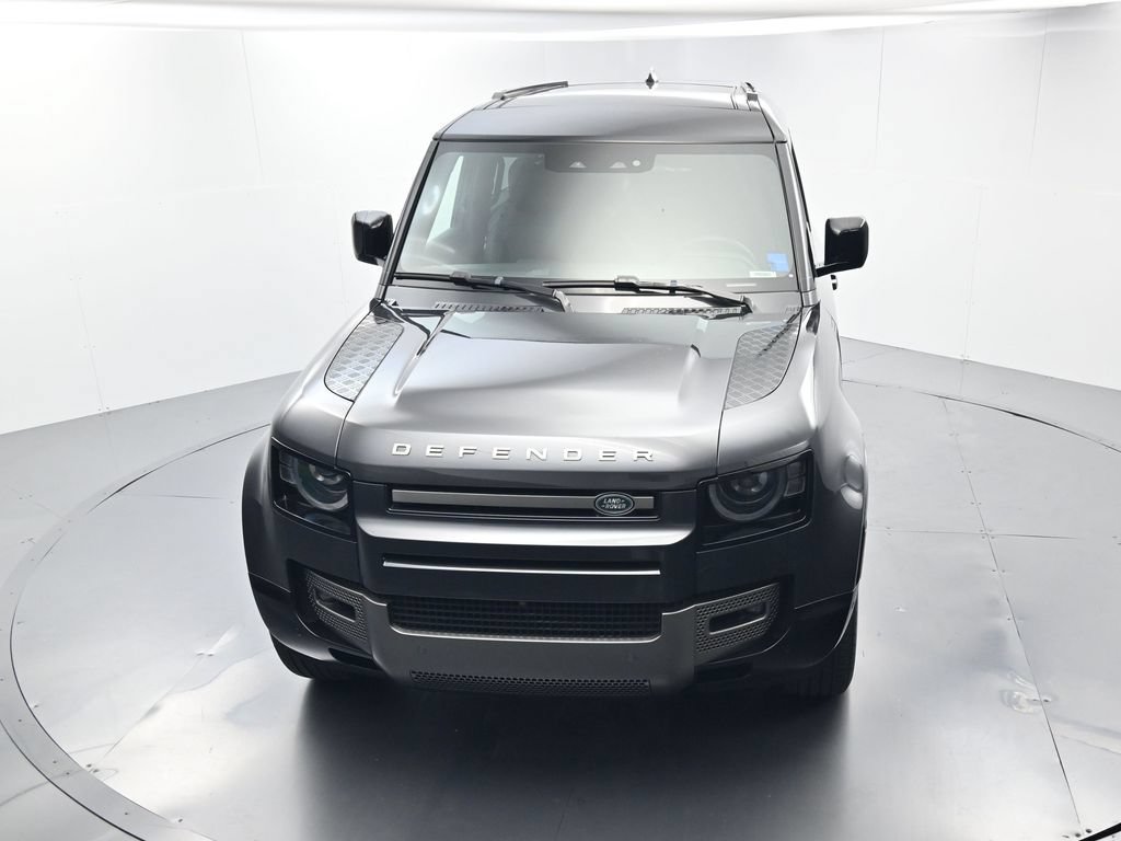 Used 2024 Land Rover Defender 90 X-Dynamic SE AWD/4WD image 39