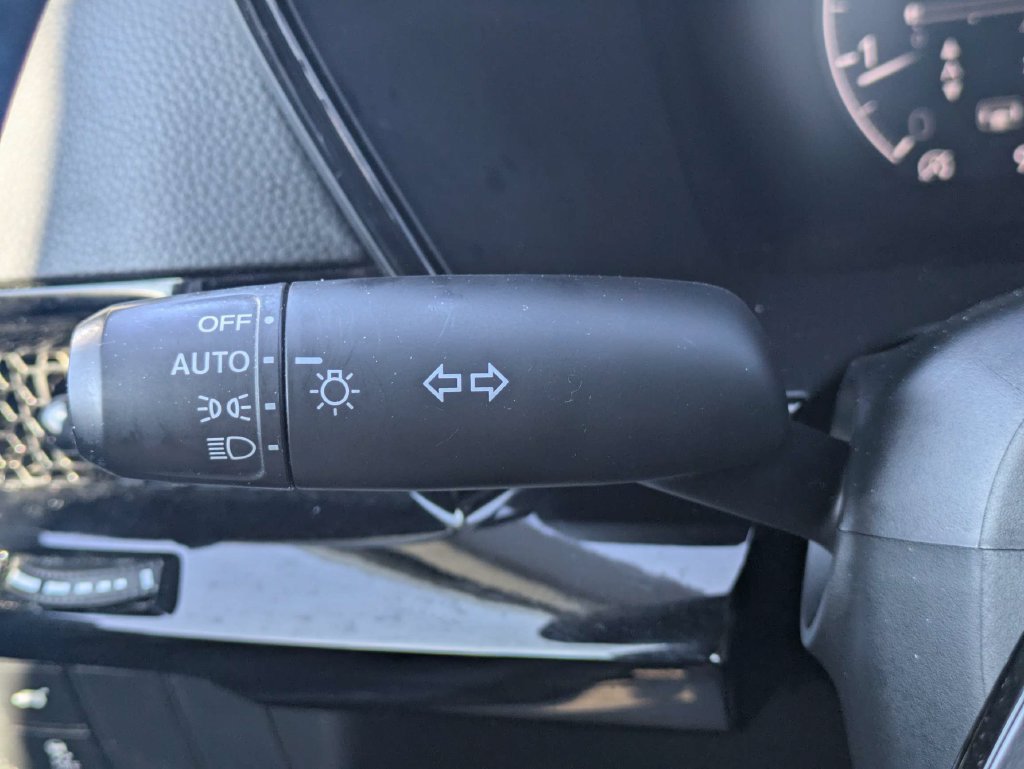 Used 2023 Honda CR-V EX-L image 29