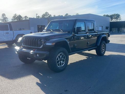 New 2025 Jeep Gladiator Rubicon image 3