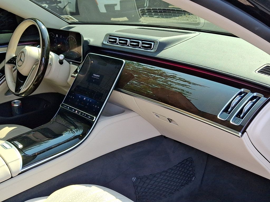 Used 2022 Mercedes-Benz S 500 4MATIC image 10