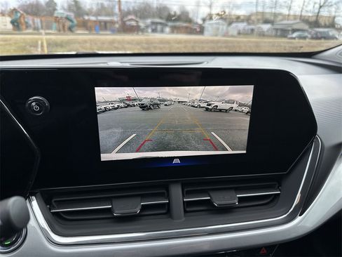 New 2026 Chevrolet Trax LT w/ Driver Confidence Package image 17