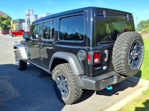 Used 2023 Jeep Wrangler Unlimited w/ Sun & Screen Package AWD/4WD image 6