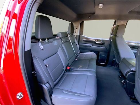 Used 2023 GMC Sierra 1500 Elevation AWD/4WD image 17