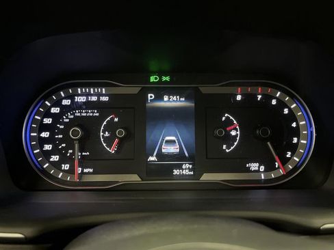 Used 2023 Hyundai Santa Cruz SEL image 17