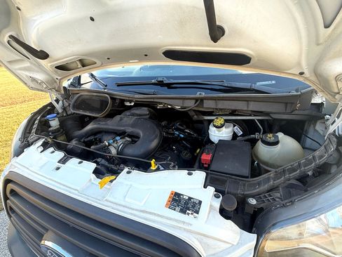 Used 2018 Ford Transit 250 148 Medium Roof image 14