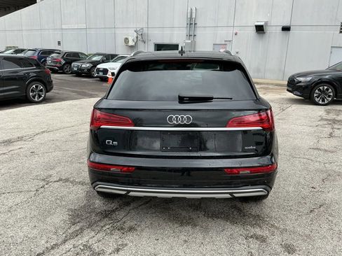 Used 2023 Audi Q5 2.0T Premium w/ Convenience Package image 3