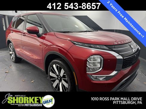 New 2025 Mitsubishi Outlander SE image 1