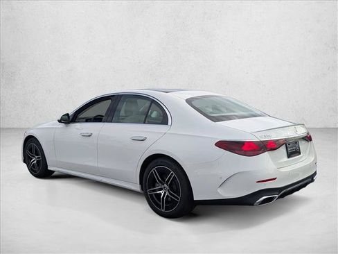 Used 2026 Mercedes-Benz E 350 4MATIC Sedan image 8