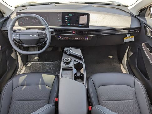New 2025 Kia EV6 Light RWD image 19