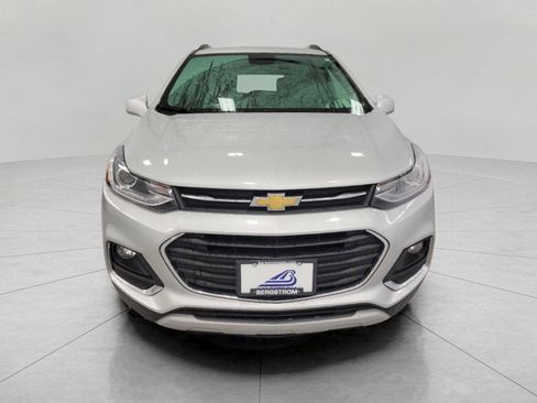 Used 2019 Chevrolet Trax LT w/ Driver Confidence Package image 13