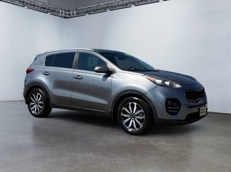 Used 2017 Kia Sportage EX image 1