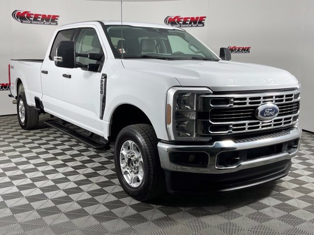 Used 2026 Ford F250 XLT AWD/4WD image 2