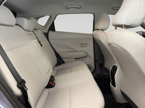 Used 2024 Hyundai Kona SEL FWD image 23
