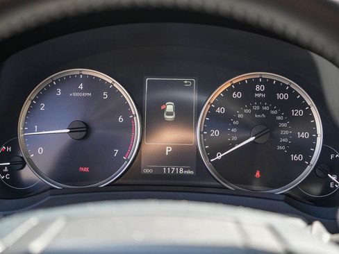 Used 2025 Lexus IS 300 F Sport RWD image 21