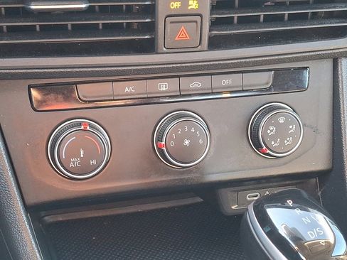 Used 2024 Volkswagen Jetta S image 29