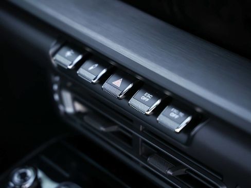 Used 2024 Porsche 911 GT3 image 91