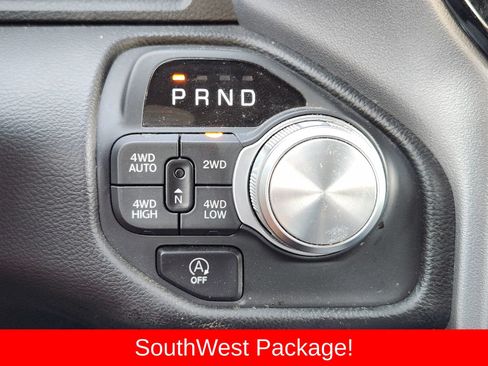 Used 2025 RAM 1500 Laramie AWD/4WD image 30