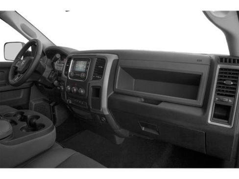 Used 2018 RAM 2500 Tradesman w/ Chrome Appearance Group AWD/4WD image 19