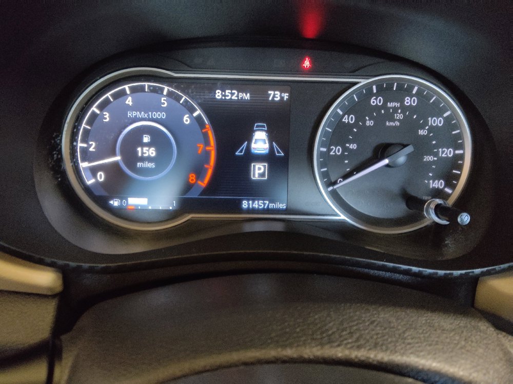 Used 2021 Nissan Versa SV FWD image 23