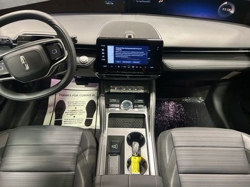 New 2025 Lincoln Nautilus Reserve w/ Jet Appearance Package image 13