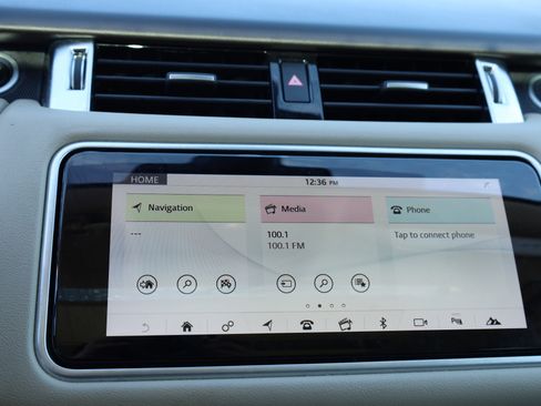 Used 2018 Land Rover Range Rover Sport Supercharged image 30