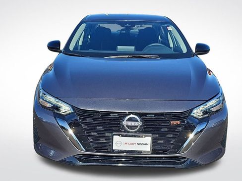 Used 2025 Nissan Sentra SR image 11
