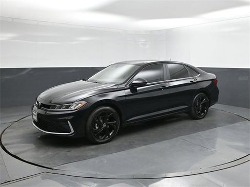 New 2026 Volkswagen Jetta SE image 34