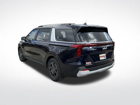 New 2026 Kia Carnival EX image 3