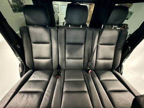 Used 2017 Mercedes-Benz G 550 image 16