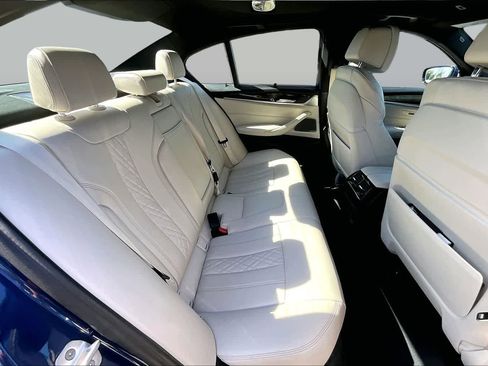 Used 2021 BMW 540i w/ Executive Package RWD image 20