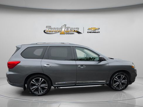 Used 2018 Nissan Pathfinder Platinum w/ Cargo Package AWD/4WD image 9