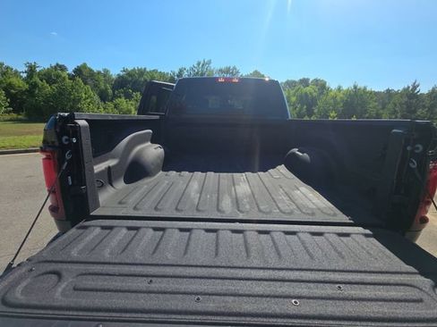 Used 2026 RAM 2500 Big Horn AWD/4WD image 13