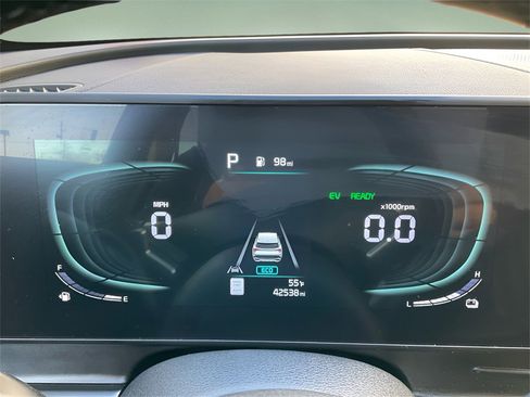 Used 2025 Kia Sportage EX w/ EX Premium Package image 20